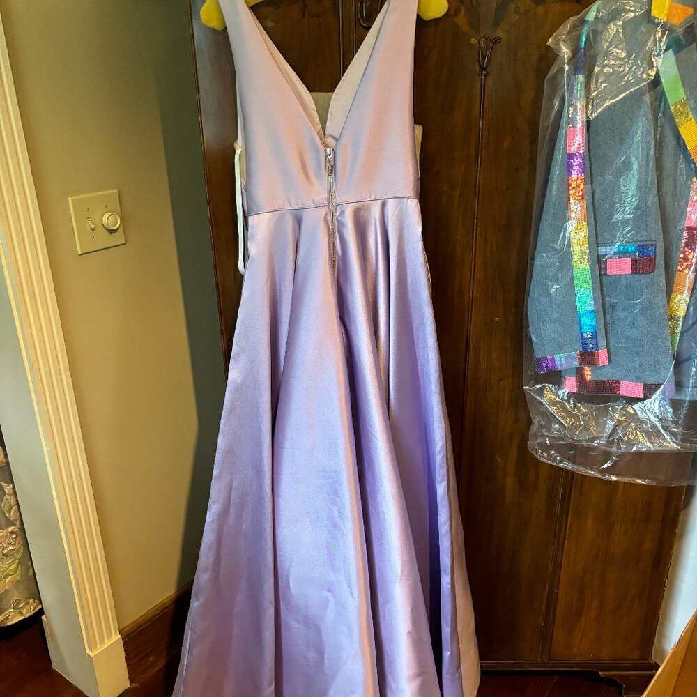 Sherri Hill Lilac Size 10 Dress - Picture 3 of 9